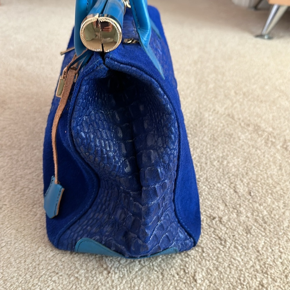 Handbag - Picture 4 of 5